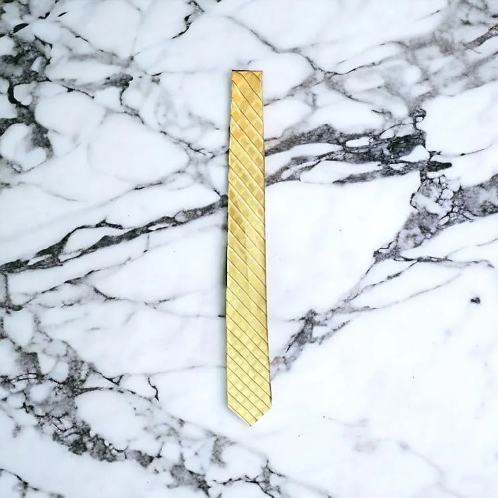 MICHAEL KORS Men's 100%‎ Silk Tie Yellow Gold